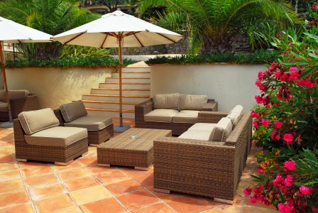 10 Patio Decorating Ideas For the Summer